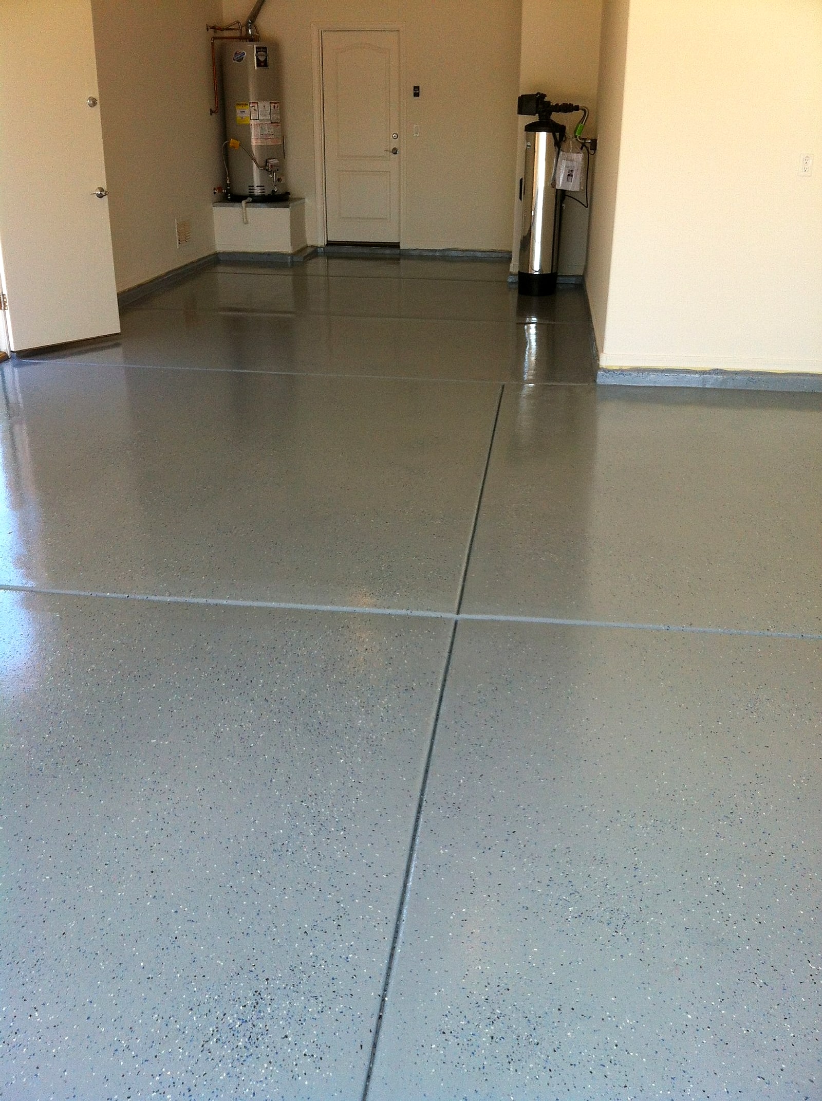 Glossy grey flake epoxy garage floor