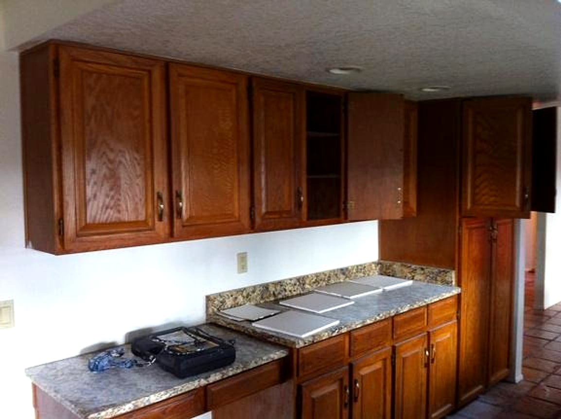 Oak kitchen cabinets before painting